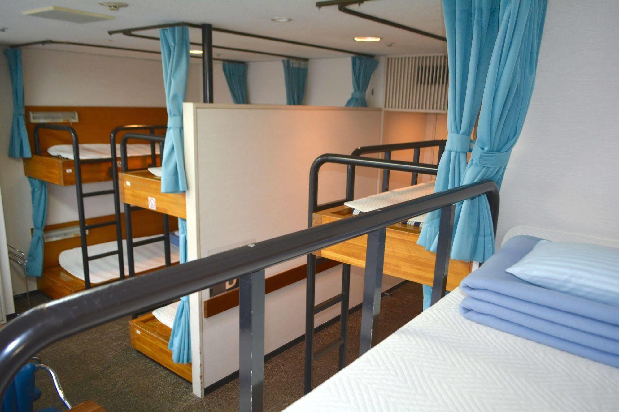 Tokyo Central Youth Hostel Exteriör bild